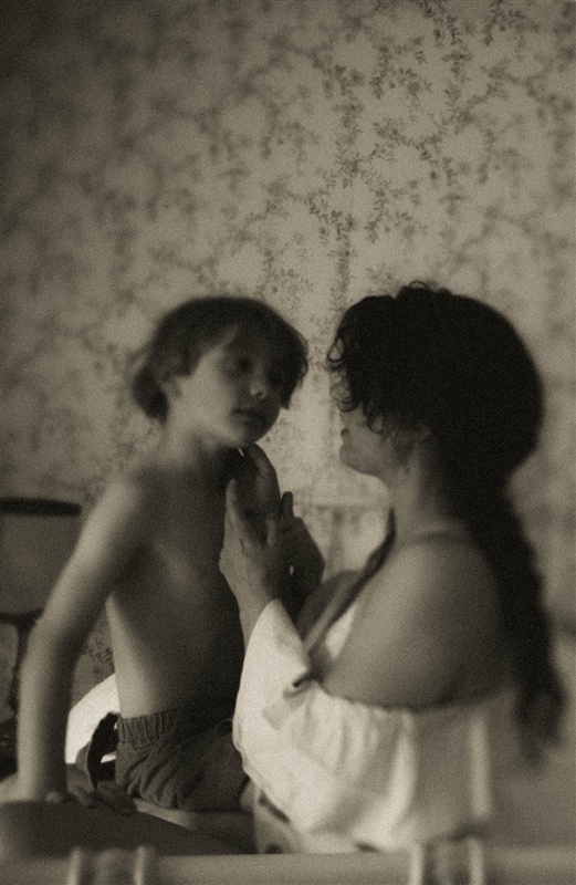 freelensed motherhood